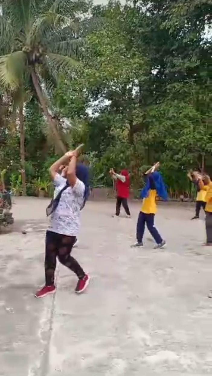 Warga RT.059 Padukuhan Selo Timur Adakan Senam Bersama